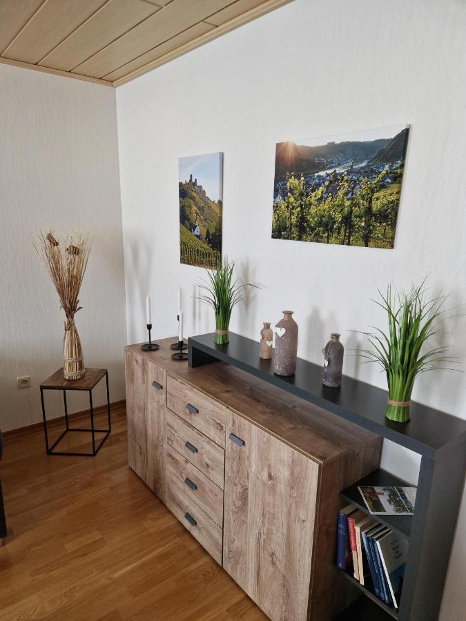 Ferienwohnung Moselzeit ألكين المظهر الخارجي الصورة