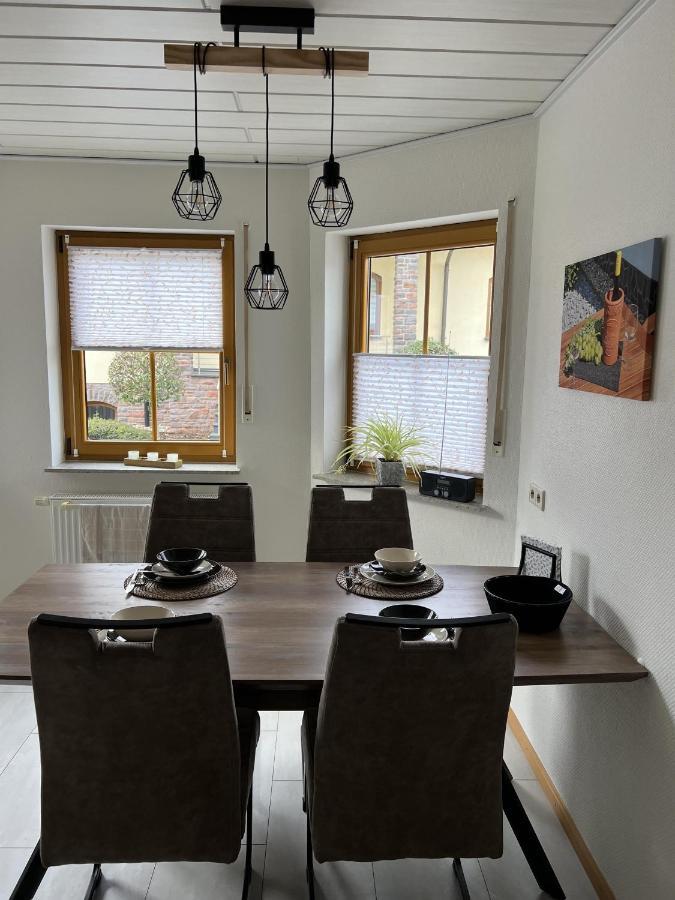 Ferienwohnung Moselzeit ألكين المظهر الخارجي الصورة